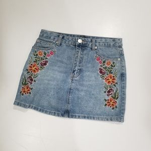 Forever 21 denim skirt